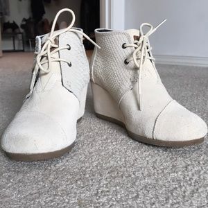 Tom’s suede booties